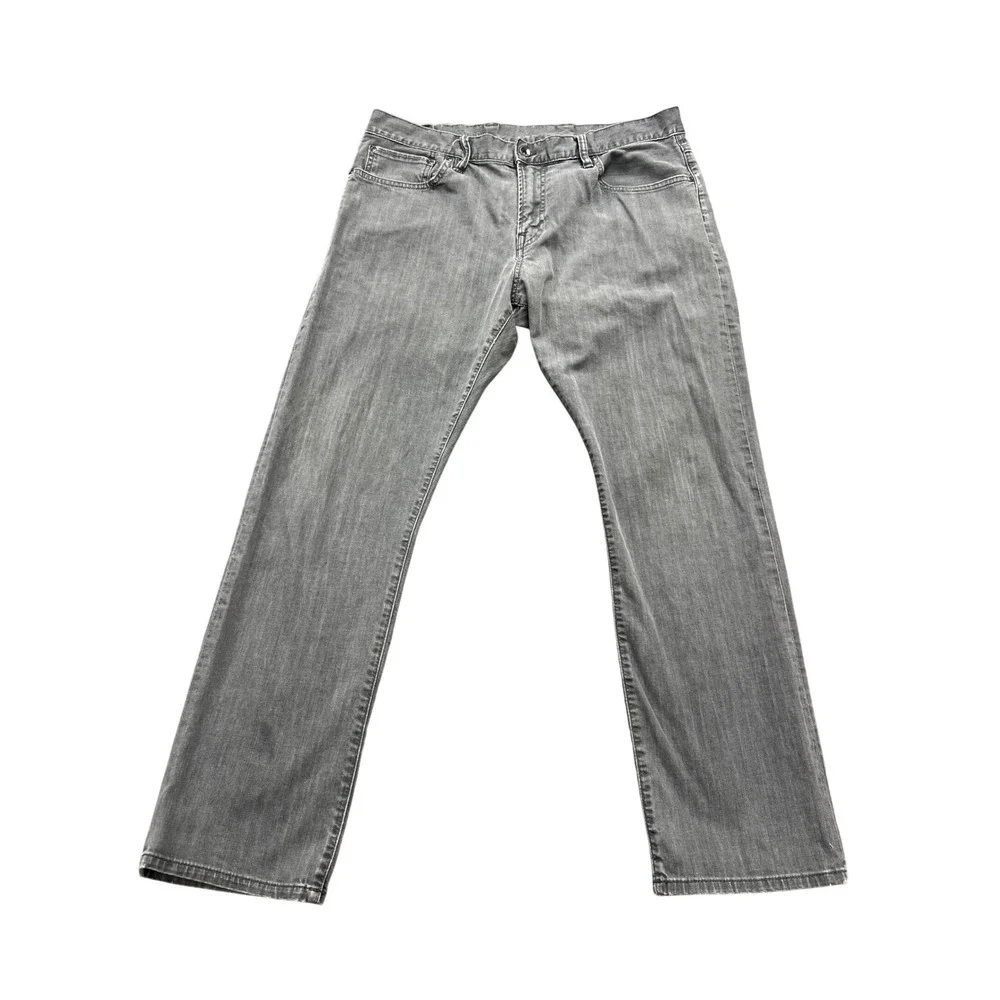 Gap 1969 Straight Leg Jeans Mens 38x32 Grey Denim Fall 2012 Clean Grey Wash‎